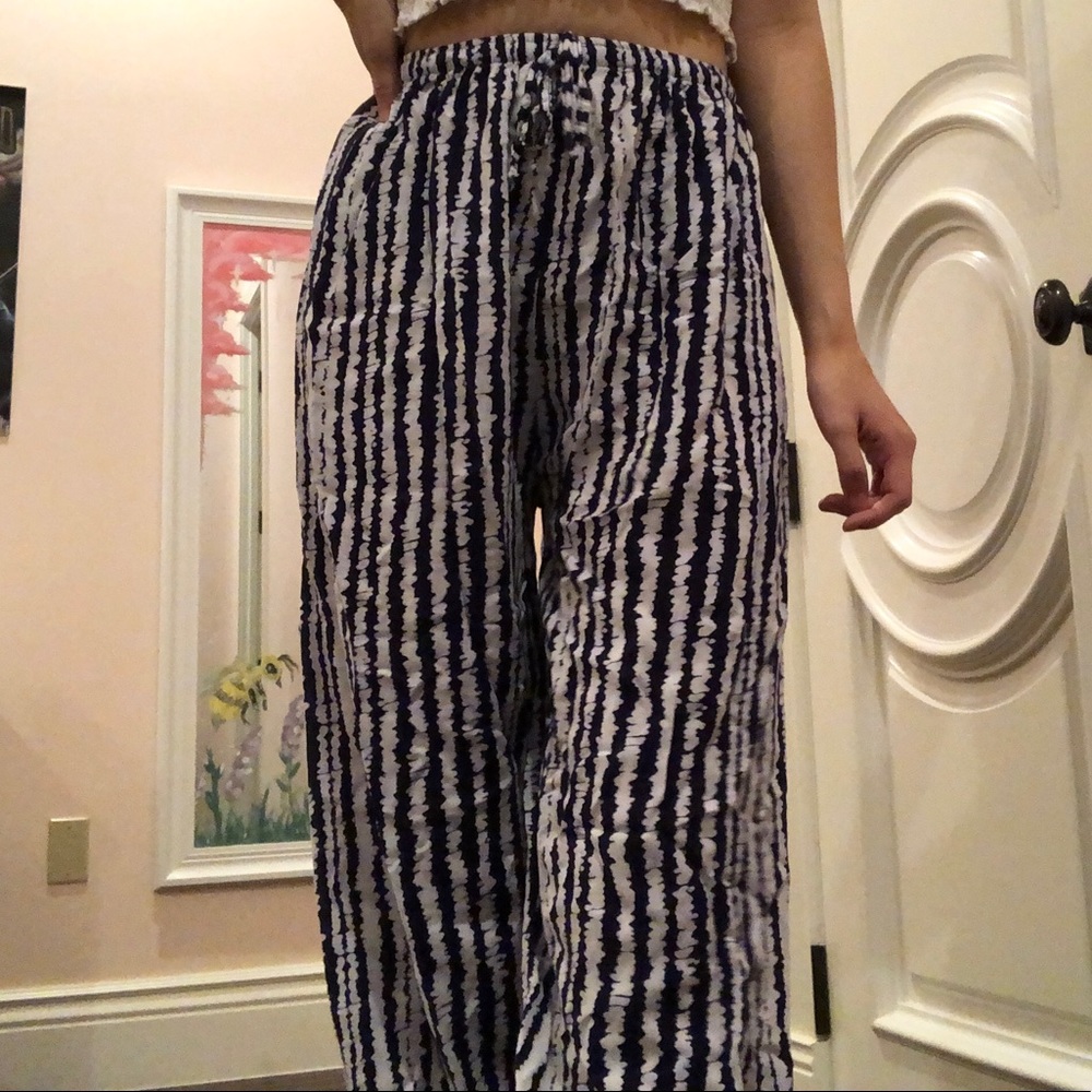 Striped loose pants